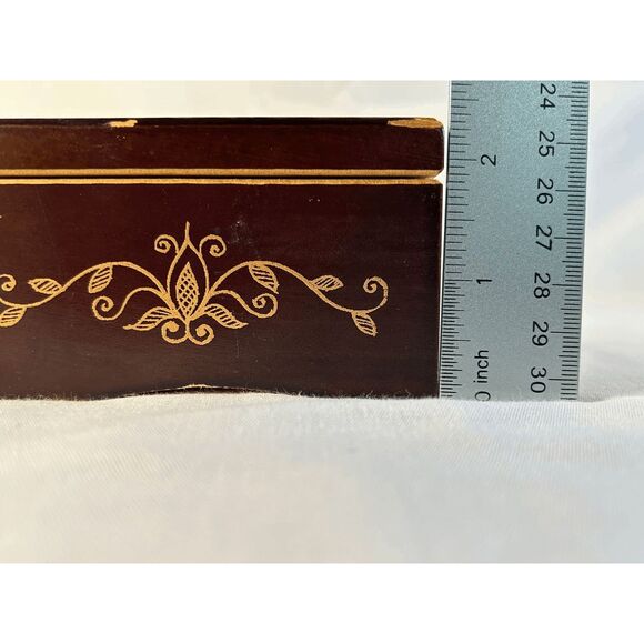 Vintage Linden Small Wooden Music Box "We've Only Just Begun" Child w/ Dog - Picture 9 of 10